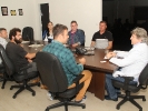 Vereador de Florianopolis, Pedro Silvestre e representantes de SC no Circuito Brasileiro de Surf Amador - Foto: Saul Oliveira/SOL/Ascom-1